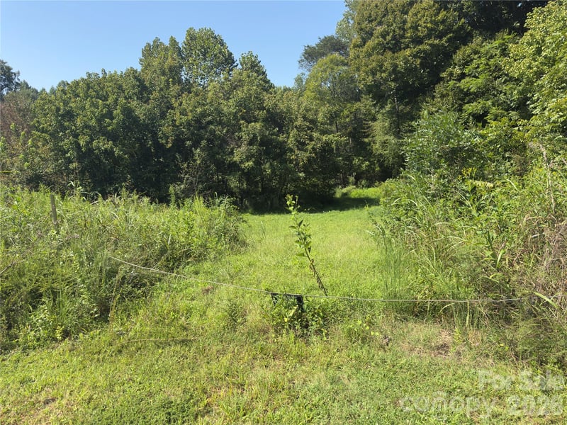 None Laboratory Rd, Lincolnton, NC 28092