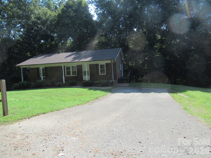 1809 S Industrial Park Rd, Lincolnton, NC 28092