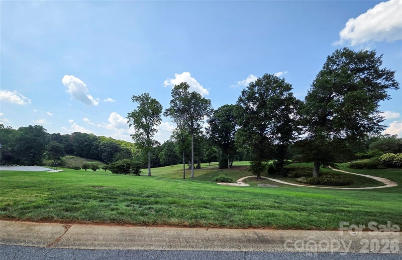 3609 Links Dr NE, Conover, NC 28613
