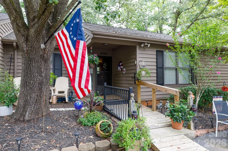 135 Cedar Hollow St, Fort Mill, SC 29715