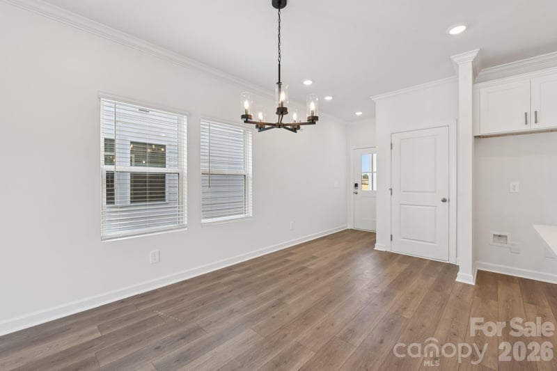 8236 Hidden Springs Trl, Charlotte, NC 28216
