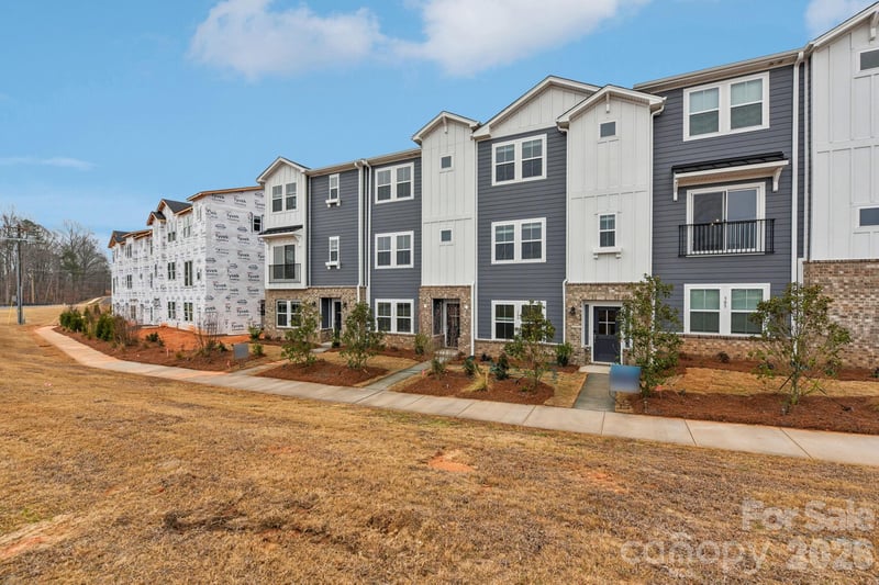 396 Golden Maple Ct, Fort Mill, SC 29708