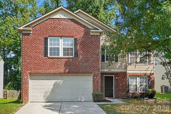 8401 Rockmoor Ridge Rd, Charlotte, NC 28215