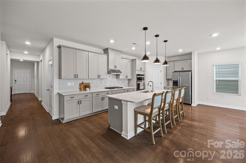 9125 Myrna Dr, Gastonia, NC 28056