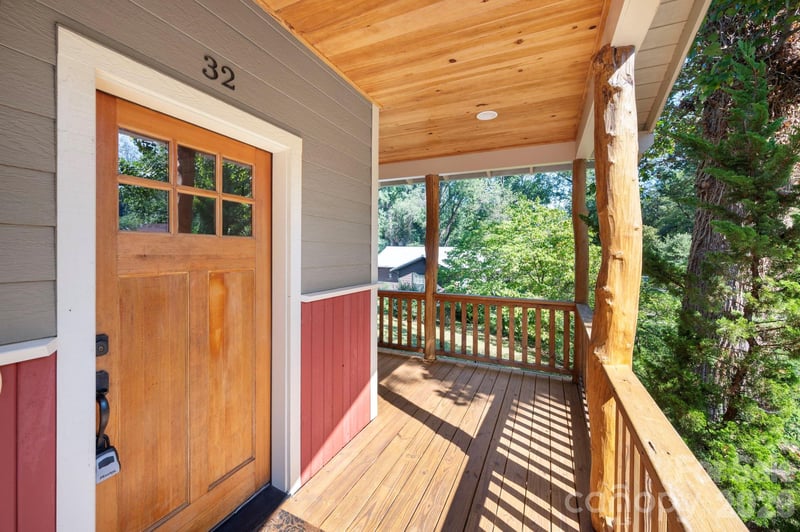 32 Florida Ave, Asheville, NC 28806