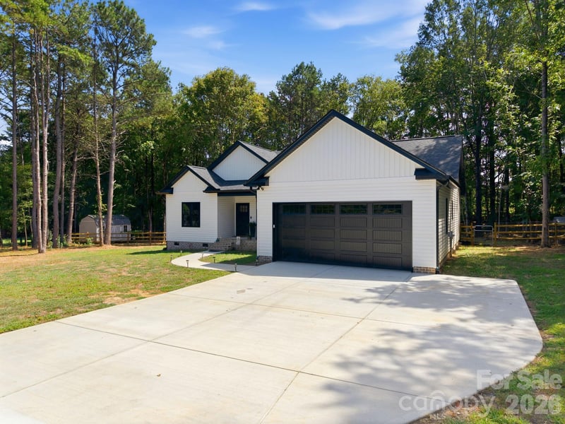 275 Jacobs Dr, Salisbury, NC 28144