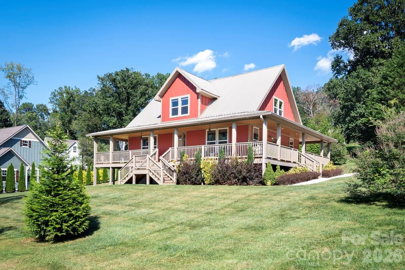 8 W Haven Ln, Arden, NC 28704