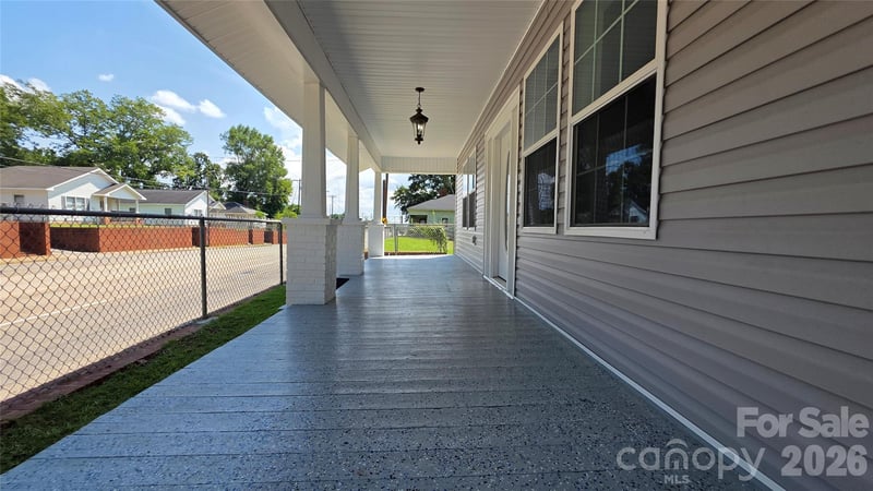 406 S Market St, Lancaster, SC 29720