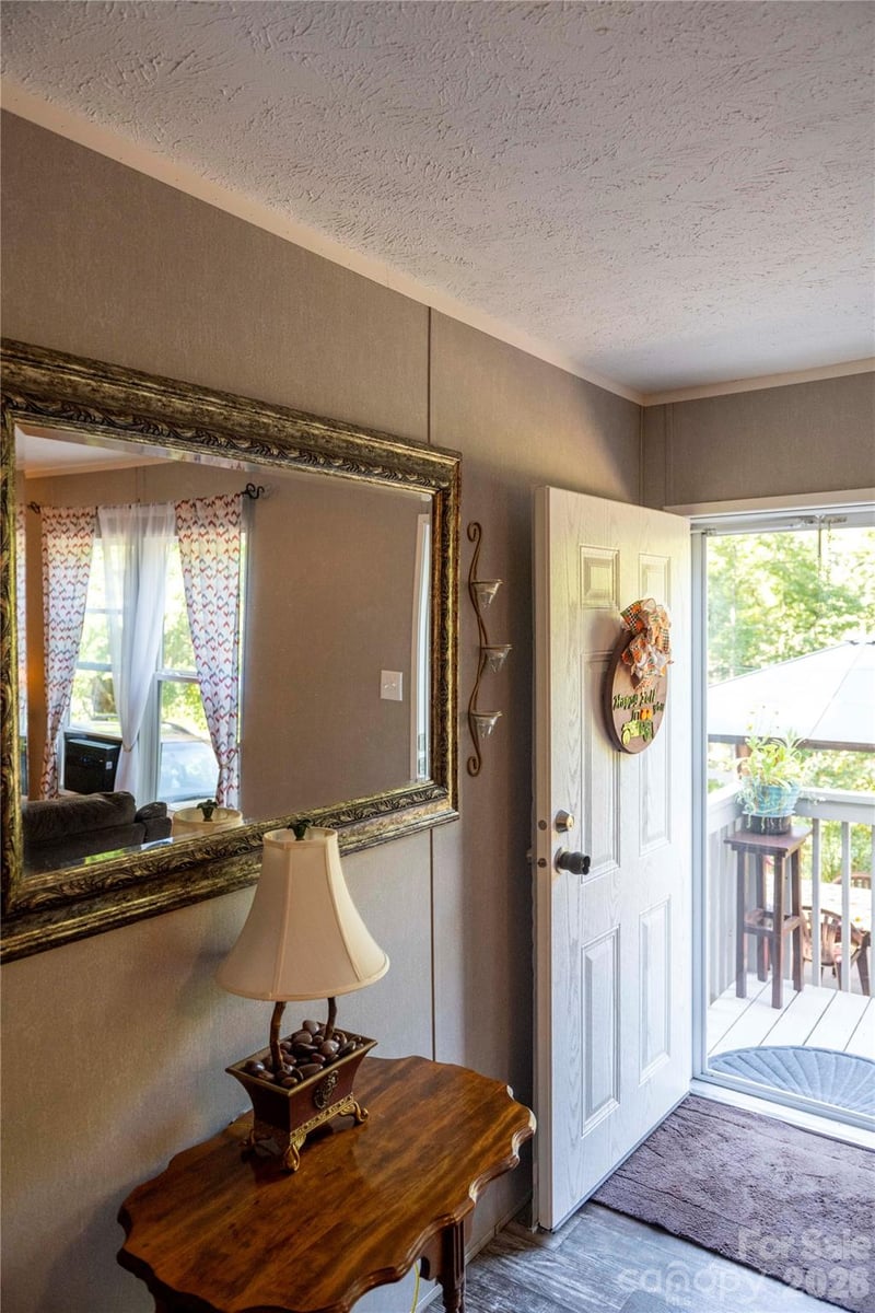 30 - 32 W Skyland Cir, Asheville, NC 28804