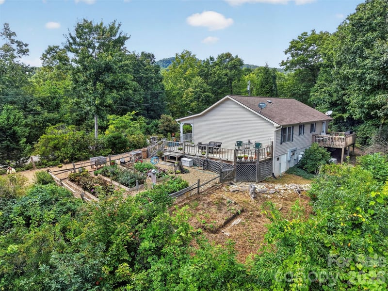 44 - 50 Autumn View Dr, Hendersonville, NC 28792