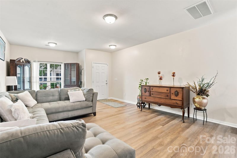 4008 Tulocay Ln, Charlotte, NC 28215