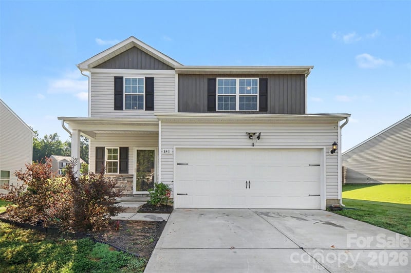 8411 Highgate Dr, Charlotte, NC 28215