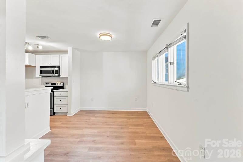 425 W 8th St #87, Charlotte, NC 28202