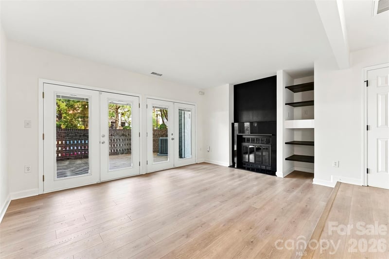 425 W 8th St #87, Charlotte, NC 28202