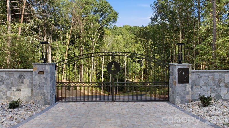 156 Windingwood View Ln #1, Statesville, NC 28677