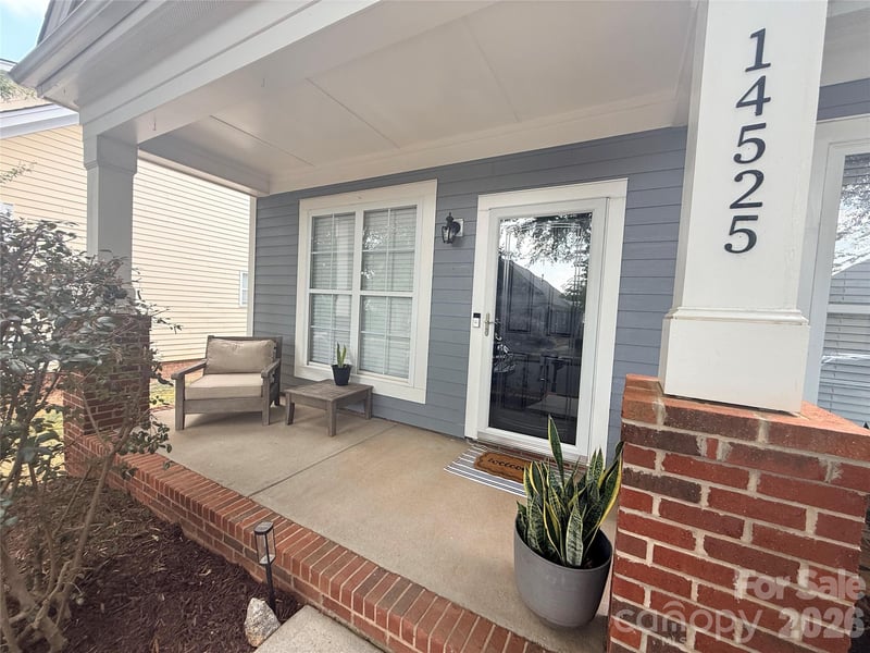 14525 Holly Springs Dr, Huntersville, NC 28078