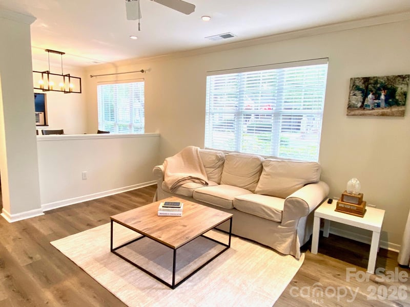 417 Olmsted Park Pl, Charlotte, NC 28203