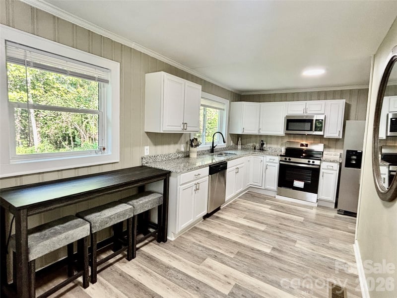 6622 Mountain Grove Rd, Hickory, NC 28602