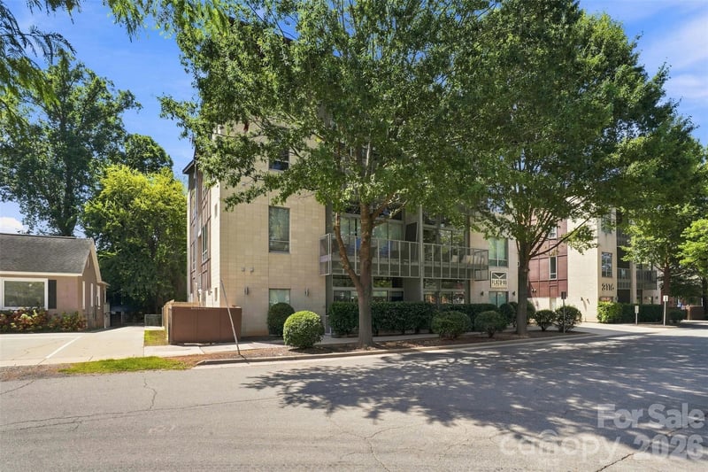 2116 Mcclintock Rd, Charlotte, NC 28205