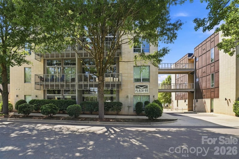 2116 Mcclintock Rd, Charlotte, NC 28205