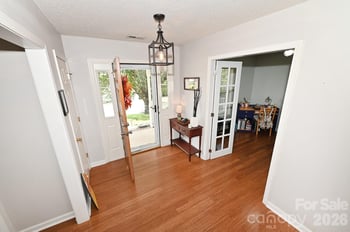 236 17th Ave SE, Hickory, NC 28602