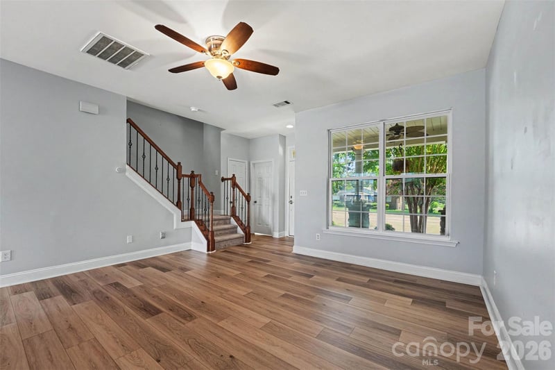 233 E Waterlynn Rd #B, Mooresville, NC 28117