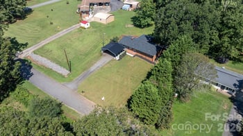2823 39th Ave NE, Hickory, NC 28601