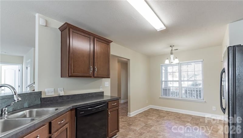 105 Ashmont Dr #1, Kannapolis, NC 28081