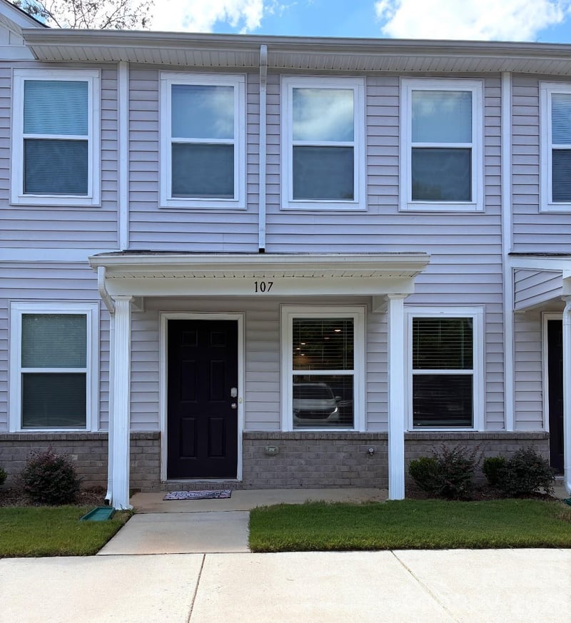 107 Villa Ln #4, Lincolnton, NC 28092