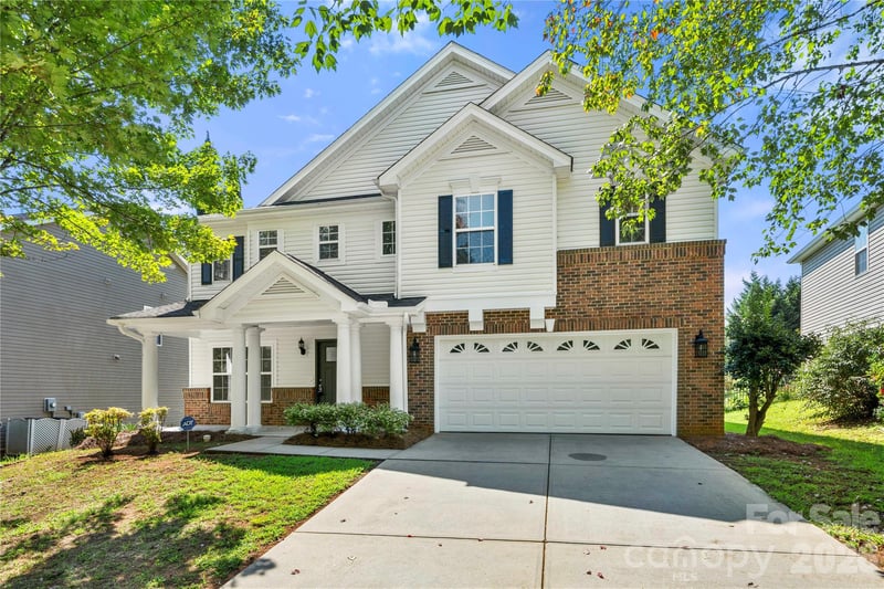 10925 Rousay Rd, Charlotte, NC 28278