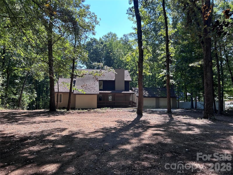8209 Addison Dr, Harrisburg, NC 28075