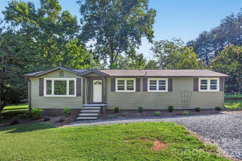 435 Mahaffey Dr, Salisbury, NC 28146