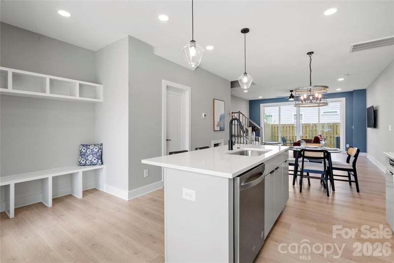 246 Freeland Ln, Charlotte, NC 28217
