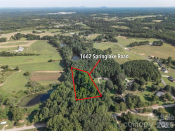 1662 Springlake Rd, York, SC 29745