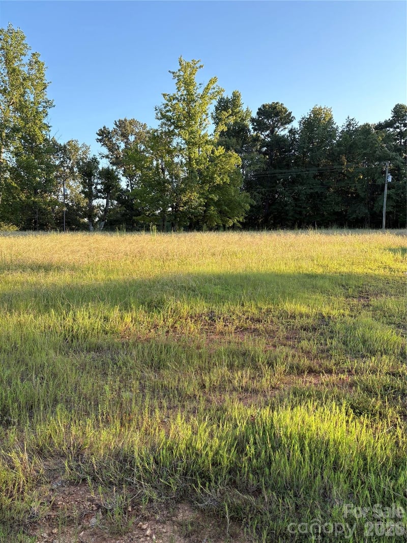 3336 University Dr, Lancaster, SC 29720