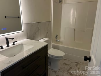 322 Woodcrest Dr, York, SC 29745