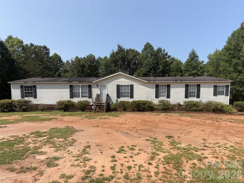 4021 Craig Rd, Sharon, SC 29742