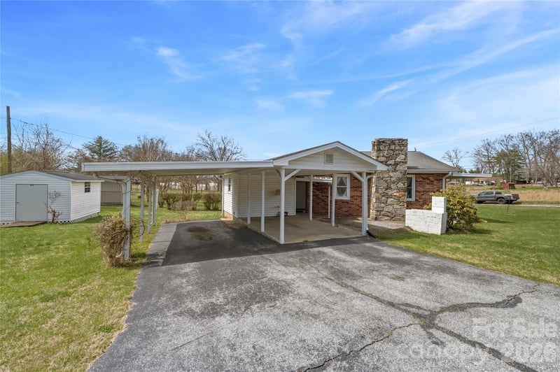 429 Jack St, Hendersonville, NC 28792