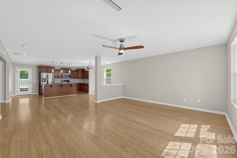 9830 Eagle Feathers Dr, Charlotte, NC 28214