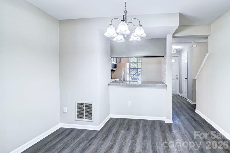 9604 Vinca Cir, Charlotte, NC 28213
