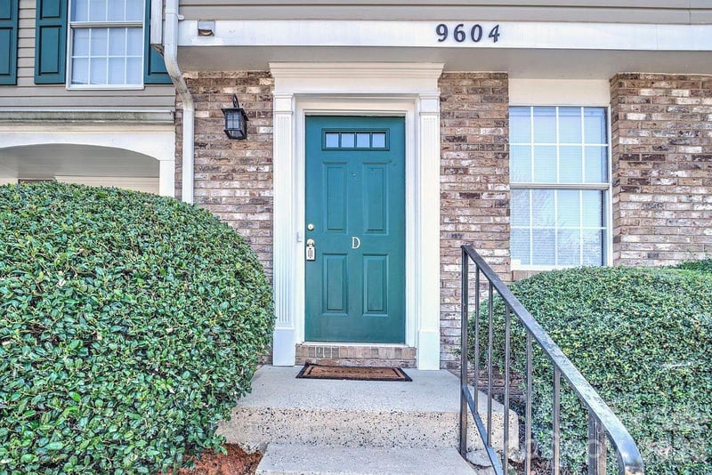 9604 Vinca Cir, Charlotte, NC 28213