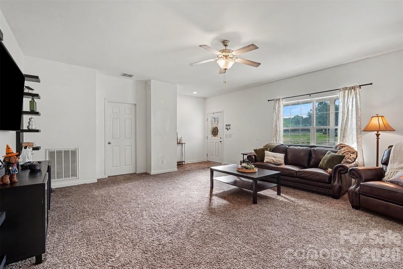 5914 Ruffner Ct, Wingate, NC 28174