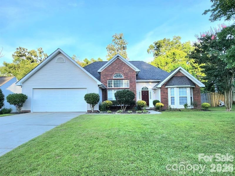 6414 Goldenblush Cir, Charlotte, NC 28269