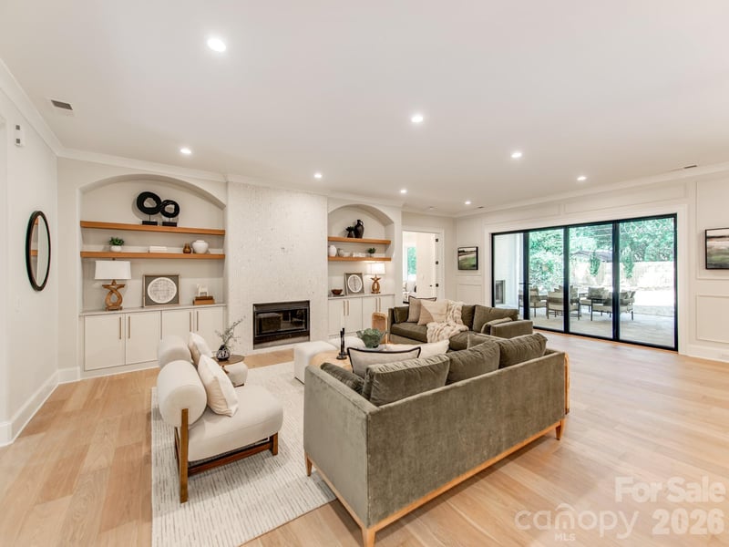 437 Blairmore Dr, Charlotte, NC 28211