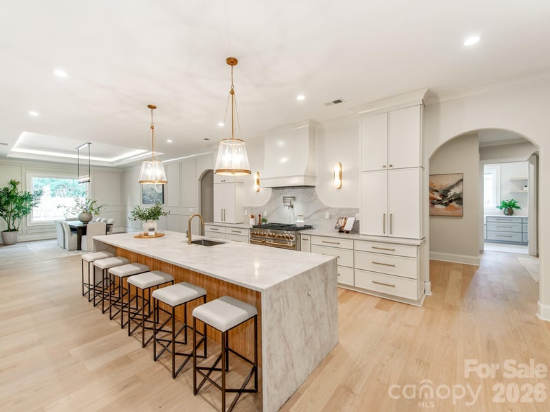 437 Blairmore Dr, Charlotte, NC 28211
