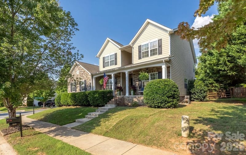 6519 Olmsford Dr, Huntersville, NC 28078
