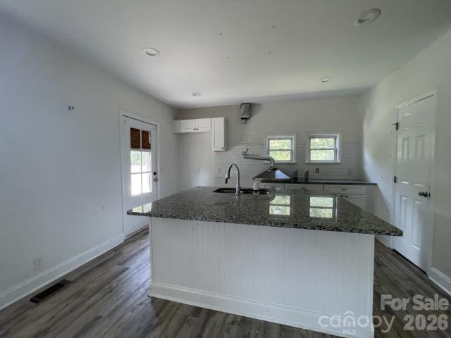 308 Oakland Ave, Belmont, NC 28012