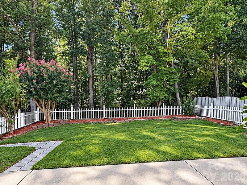 2234 Savannah Hills Dr, Charlotte, NC 28105