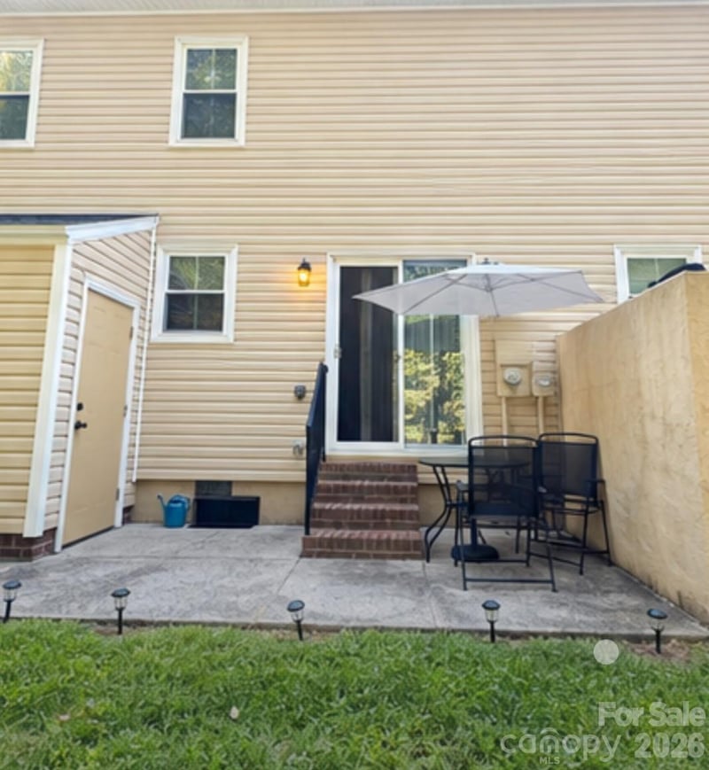 1117 Surry Ln, Gastonia, NC 28054