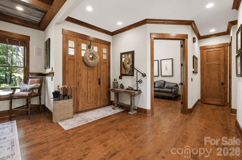 9208 Flying Eagle Ln, Charlotte, NC 28278